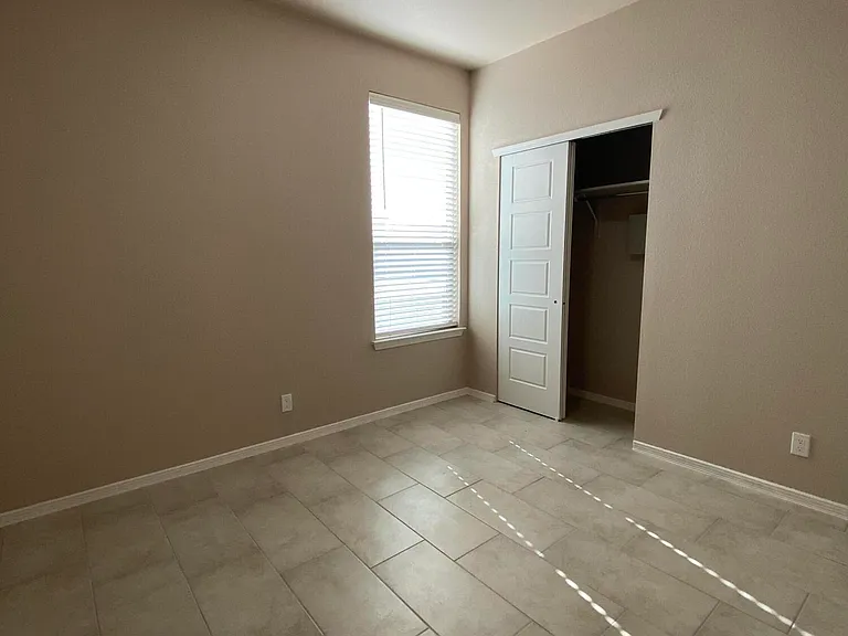 245 Malta St — Photo 16