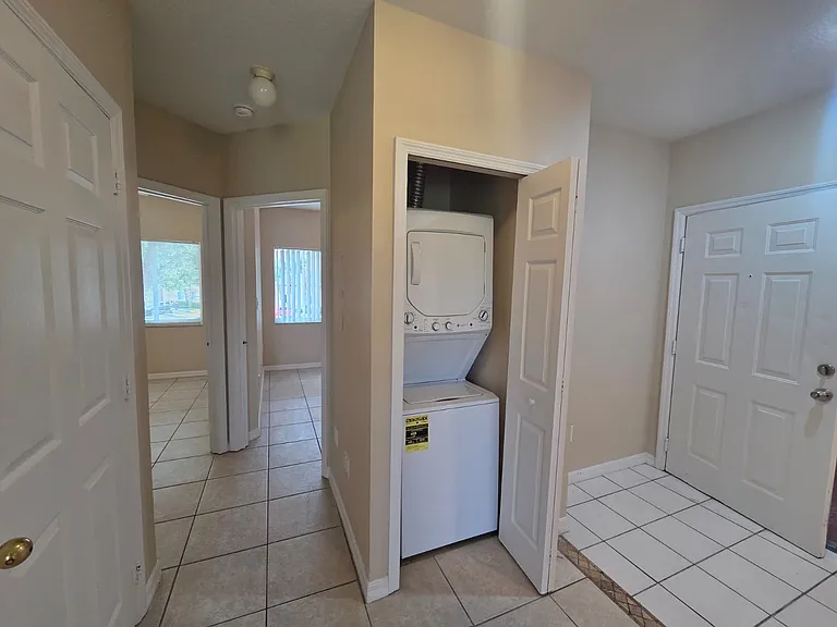 489 Las Cortes Ln #204 — Photo 15