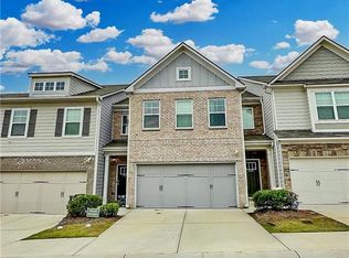 7622 Avalon Blvd, Fairburn, GA 30213