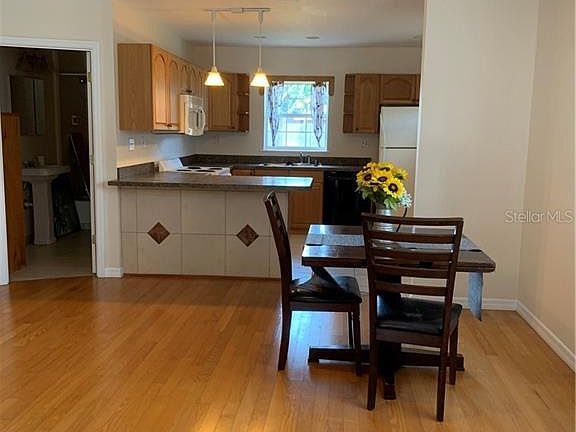 2nd image of 5010 20th St E