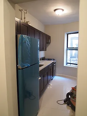 Rented by Bohemia Realty Group | media 33