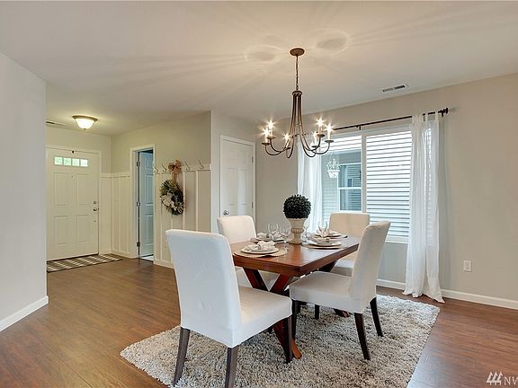 4th image of 19731 99th Street Ct E