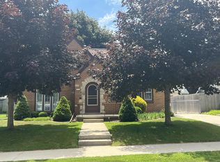 1911 Hamilton St, Manitowoc, WI 54220