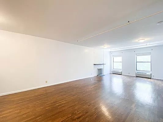 5th image of 286 8th Ave #4F
