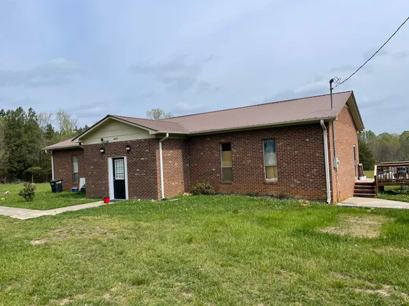 6031 Old Us 421 S, Bear Creek, NC 27207