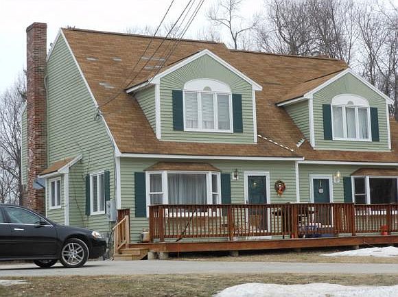 1st image of 13 Lund Dr