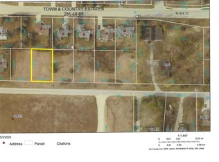 8 Sawyer Dr, Sturgeon Bay, WI 54235