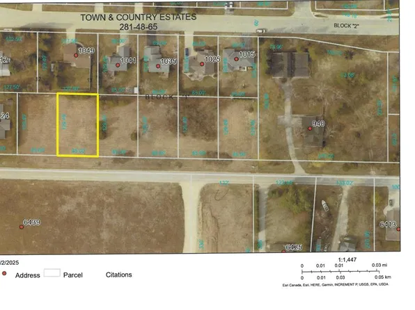 8 Sawyer Dr, Sturgeon Bay, WI 54235