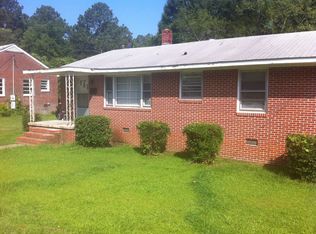 708 W Greene St, Cheraw, SC 29520