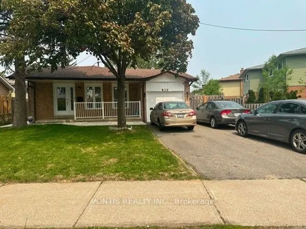 2797 Council Ring Rd, Mississauga, ON L5L 1W3