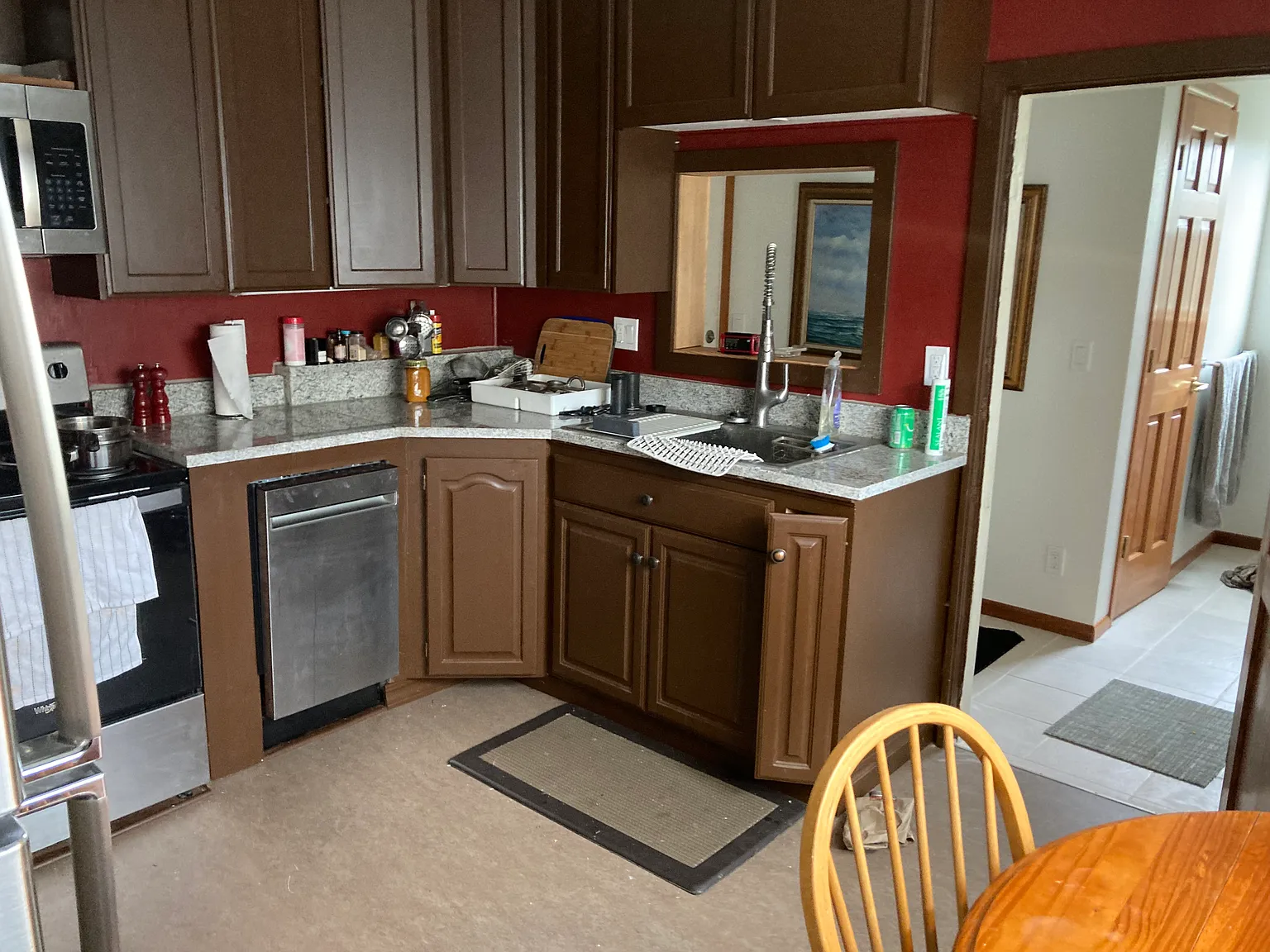 3 bed, 1164 sqft, $1,900 — Photo 3