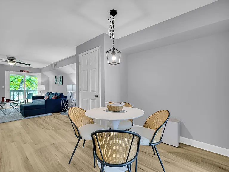 290 Appleby Dr #268 — Photo 34