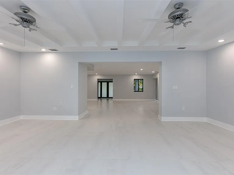 13401 SW 83rd Ave — Photo 10