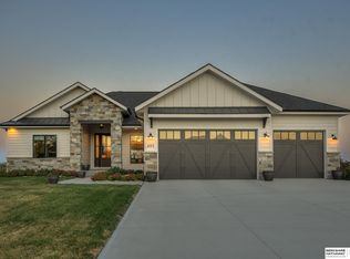 643 S 243rd St, Waterloo, NE 68069