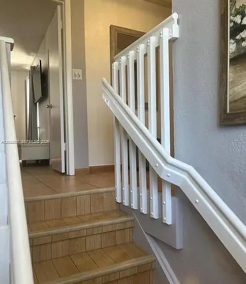 12701 SW 70th Ln — Photo 8