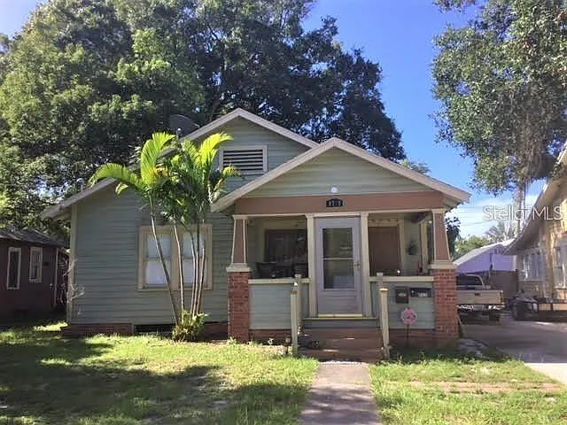 2 bed, 1.0 bath, 1000 sqft, $1,699 — Photo 1