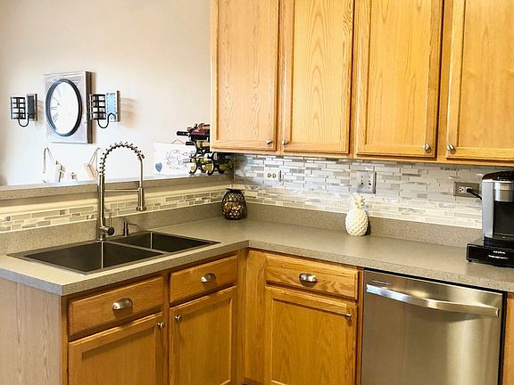 5th image of 1064 Horizon Dr #1064