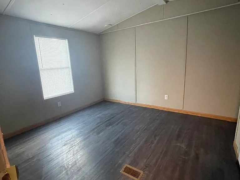 2993 Southwind Dr — Photo 16
