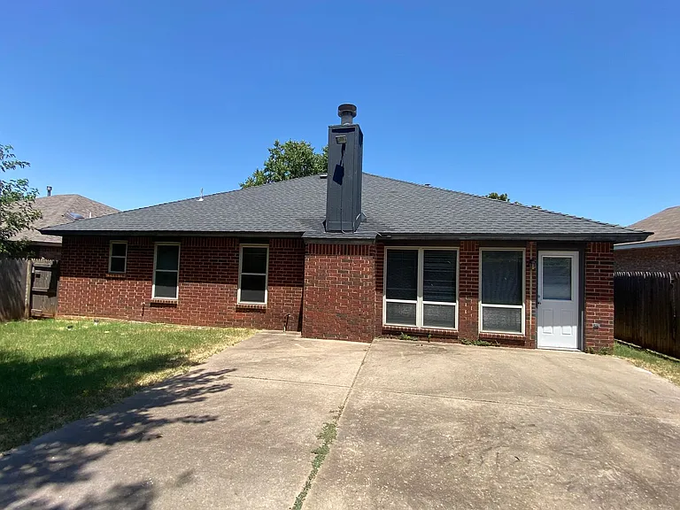 1708 De Vita Rd — Photo 14