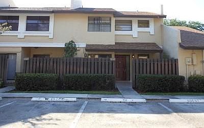 5th image of 210 SW 97th Ter #210