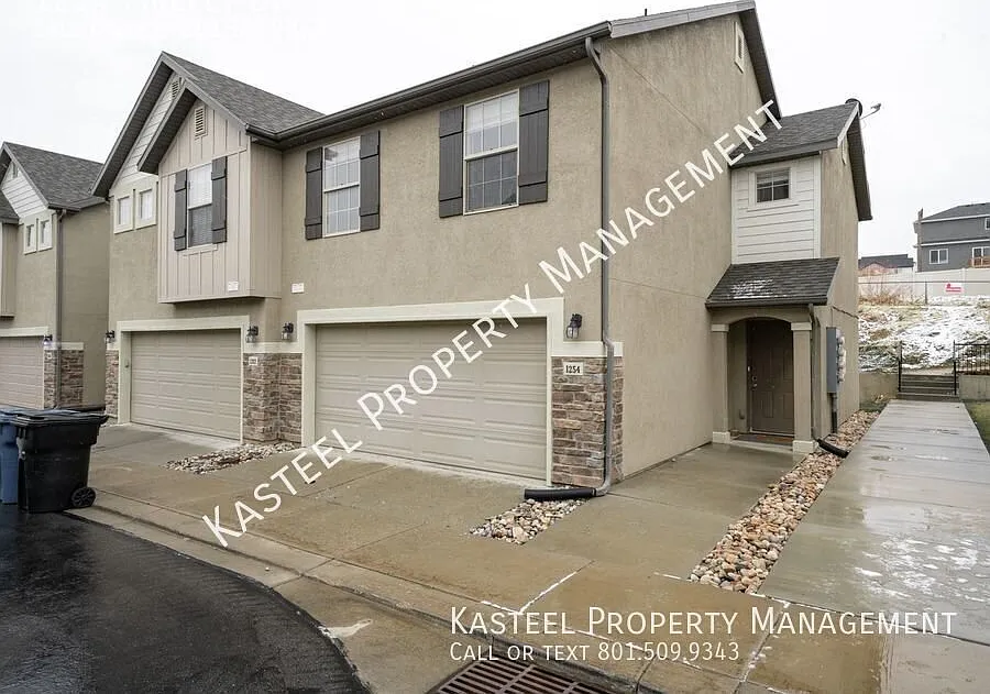 1254 Firefly Dr