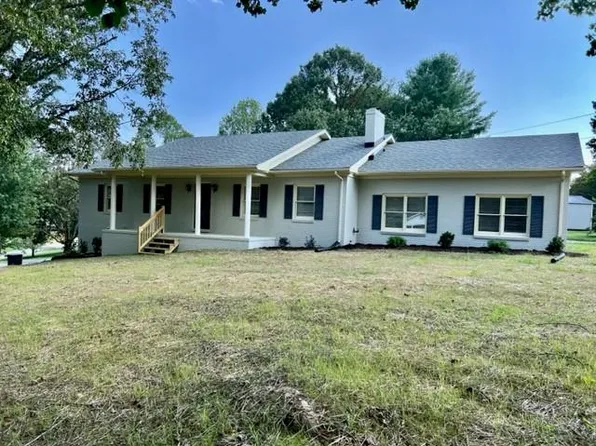 2629 Cloverdale Dr, Cookeville, TN 38506