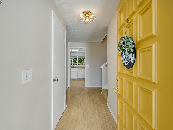 2nd image of 329 NE 20th Pl
