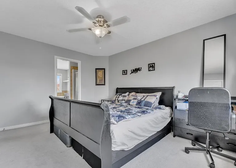 1235 Rutherford Rd SW — Photo 4