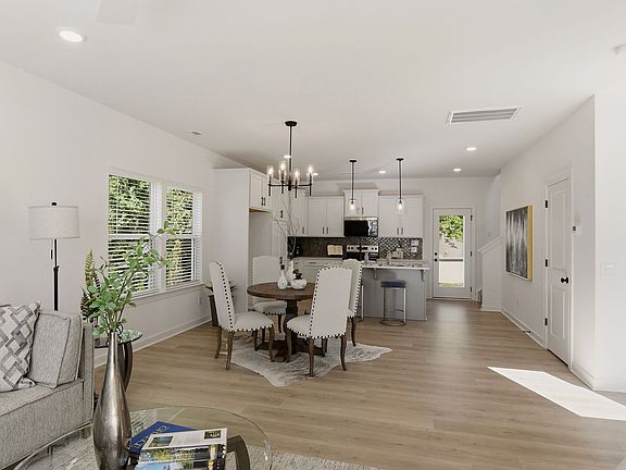 5th image of 969 Cotton St #1037