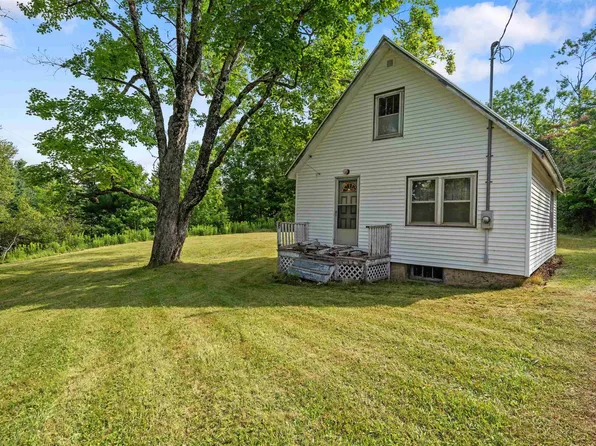 8860 Moose River Rd, Lindsay Lake, NS B0N 1X0