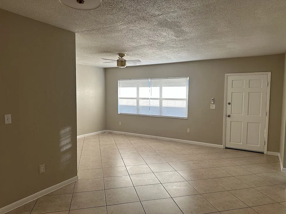 1 bed, 800 sqft, $1,550 — Photo 2