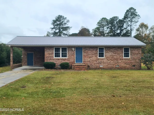 59 N Elmhurst Street, Clarkton, NC 28433