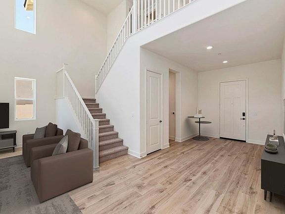 Lexington Foyer