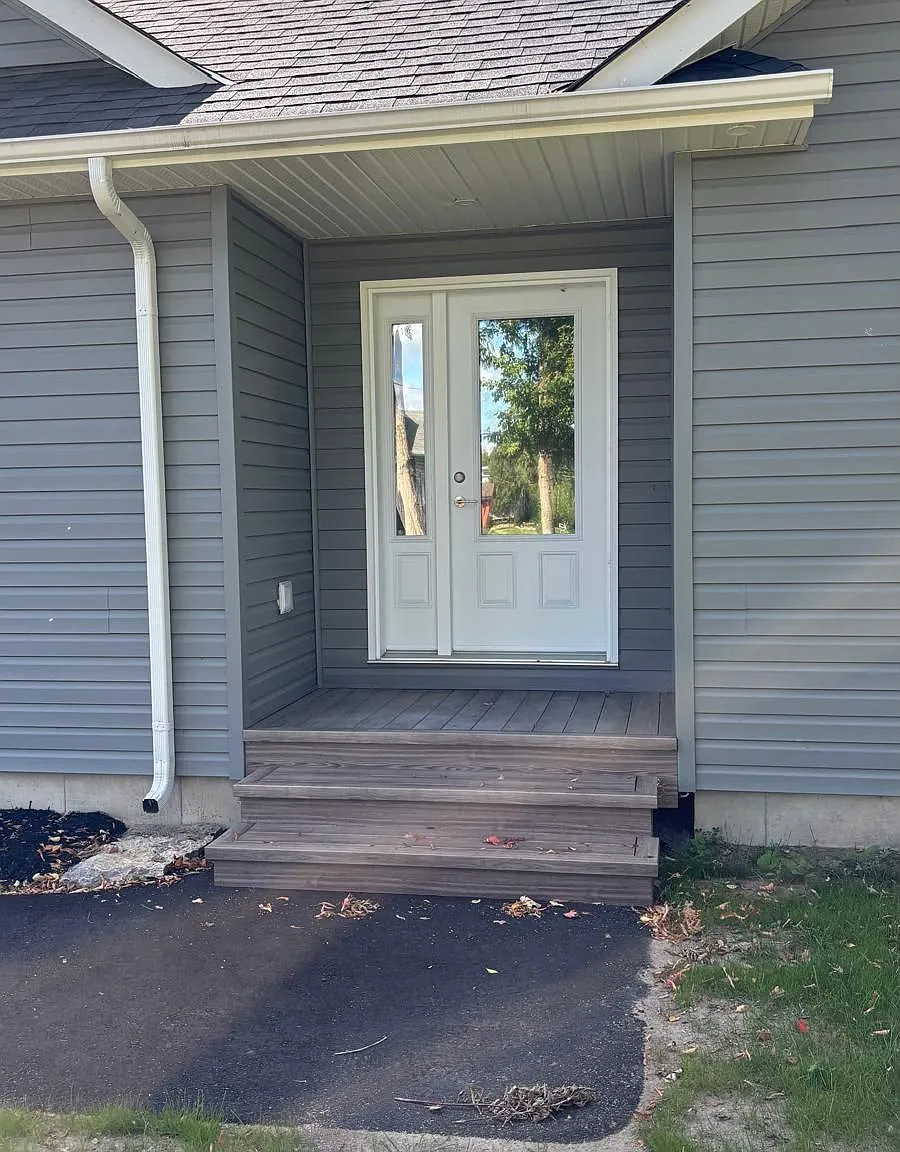 2 bed, $3,200 — Photo 3