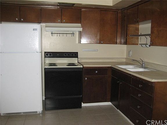 5th image of 11261 Bellaire St APT B