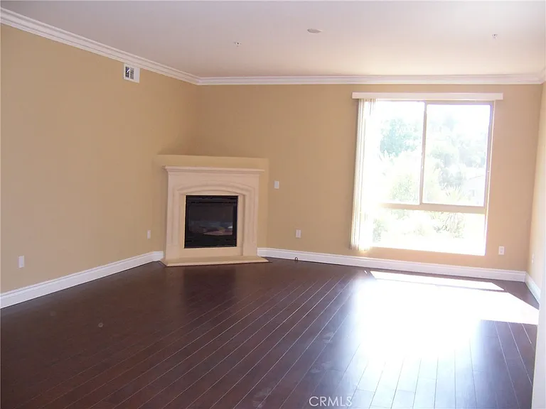 6825 Baird Ave #109 — Photo 2