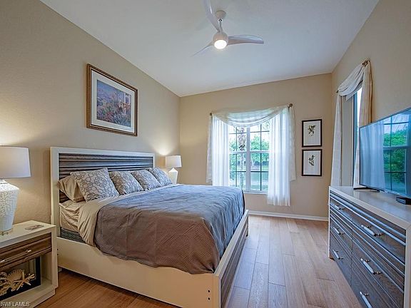 5th image of 1926 Seville Blvd Unit 2012
