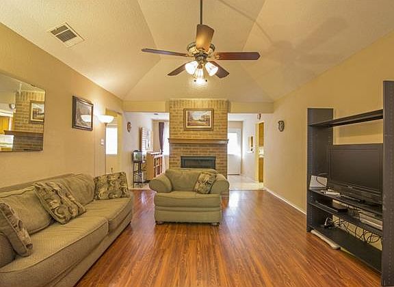 4th image of 1508 Cedar Park Dr