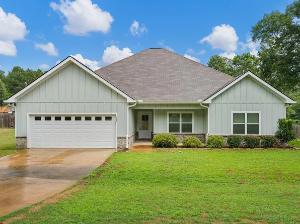 488 Lee Road 288, Smiths Station, AL 36877