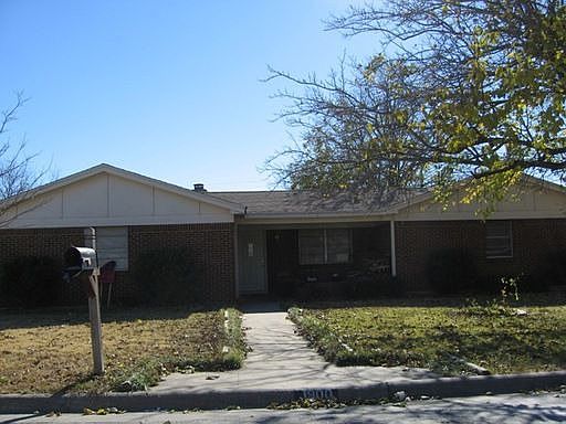 1st image of 1900 SE 10th St