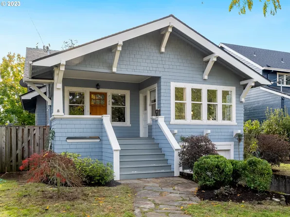 7126 NE Clackamas St, Portland, OR 97213