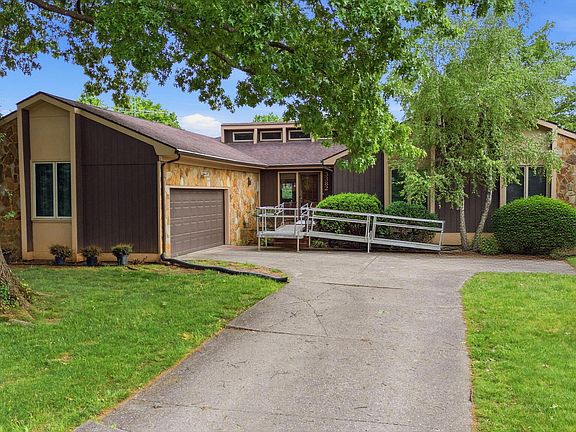 2nd image of 3382 Ridgecane Rd