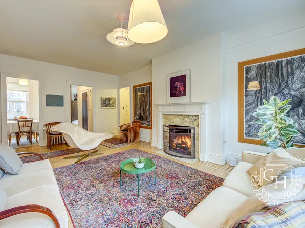 35-27 76th Street 41 image 1 of 20