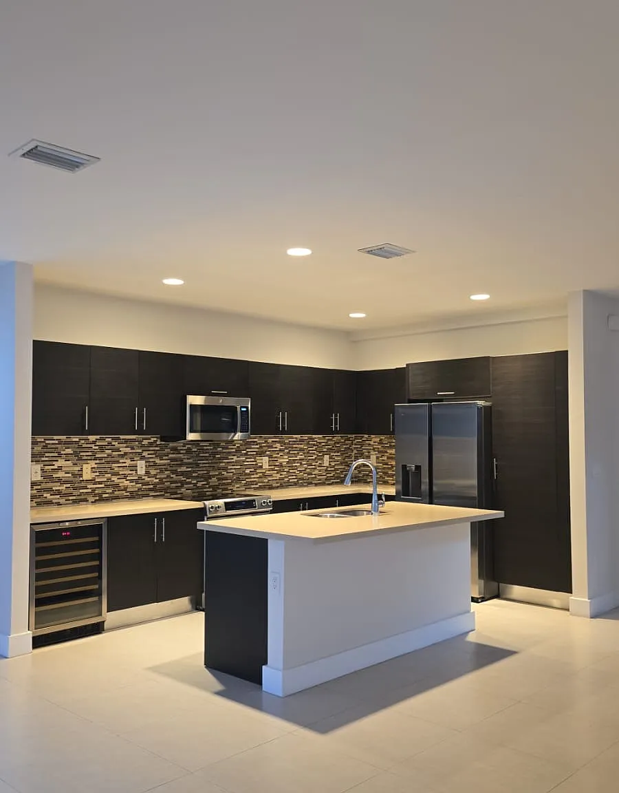 5 bed, 1500 sqft, $6,500 — Photo 4