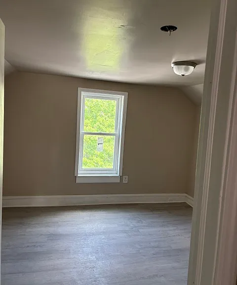109 Walnut Ave — Photo 10