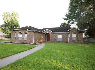 126 Wild Phlox Dr, Bellville, TX 77418