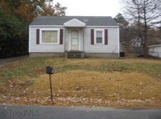 720 Dothan Ave, Burlington, NC 27217