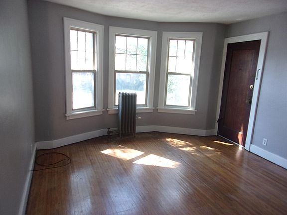2nd image of 575 Colvin Ave #2