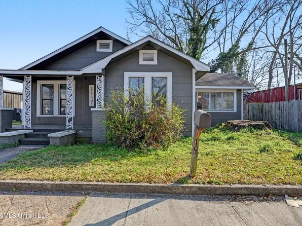 105 W Larkin I Smith Dr, Poplarville, MS 39470