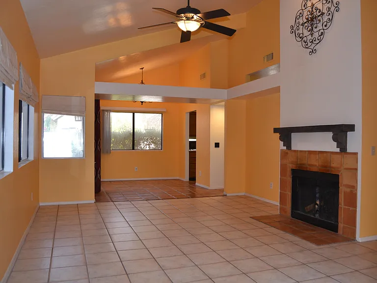 4648 W Harrison St — Photo 5